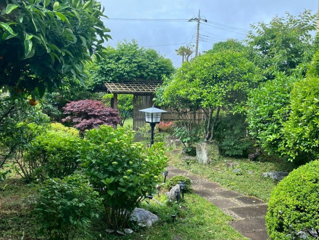 東金市関内　中古戸建の庭