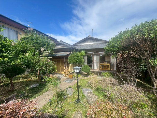 東金市関内　中古戸建の外観