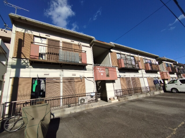 サンフラワーＷの外観