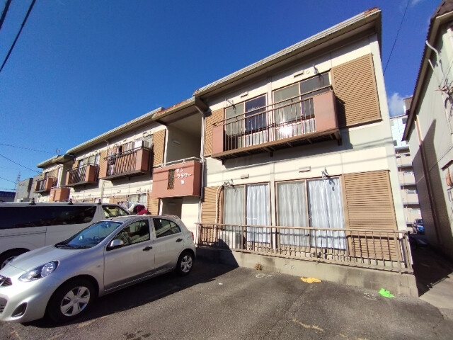 サンフラワーＷの外観