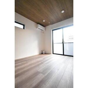 ＭＯＶＥ新守山の居間・リビング