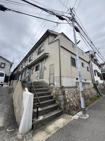 上池田６丁目連棟戸建の外観