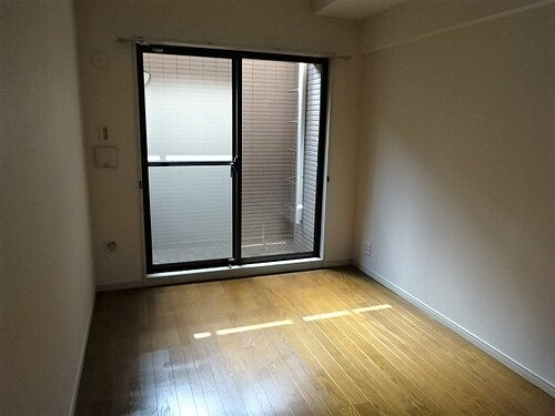 ライオンズステージ上野毛の居間・リビング|洋室約6.2畳　※2023年2月撮影