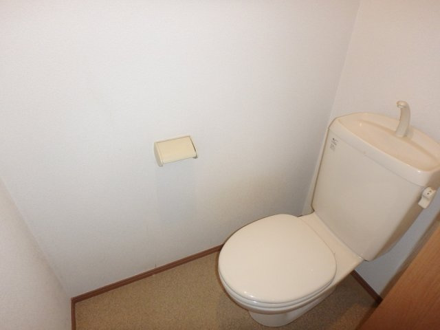 ラ・クロシェット本駒込のトイレ