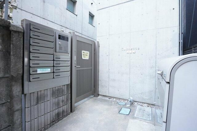 Ｃａｃｈｅｔｔｅ西巣鴨のエントランス