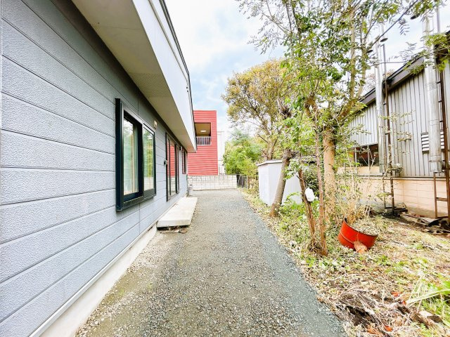 網走市北3条東1丁目中古住宅の庭