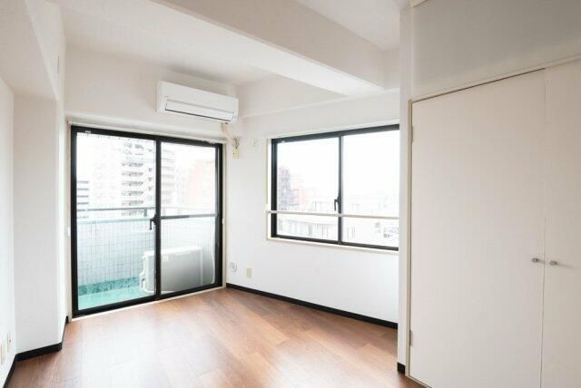 ２１オギサカ志村坂上の居間・リビング