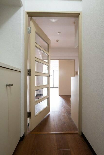 ２１オギサカ志村坂上の玄関