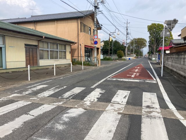 【前面道路含む現地写真】の画像