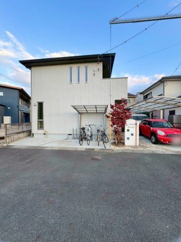 守山市小島町　中古戸建ての外観