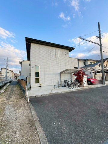守山市小島町　中古戸建ての外観