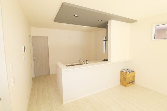 郡山市静町4期　　　　1号棟　　大成小学校、郡山第７中学区のキッチン