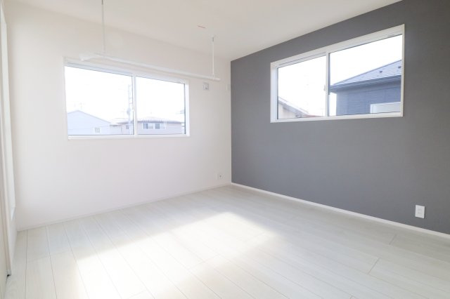 郡山市静町4期　　　　1号棟　　大成小学校、郡山第７中学区の洋室