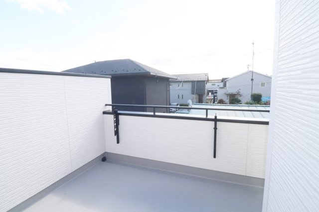 郡山市静町4期　　　　1号棟　　大成小学校、郡山第７中学区のバルコニー