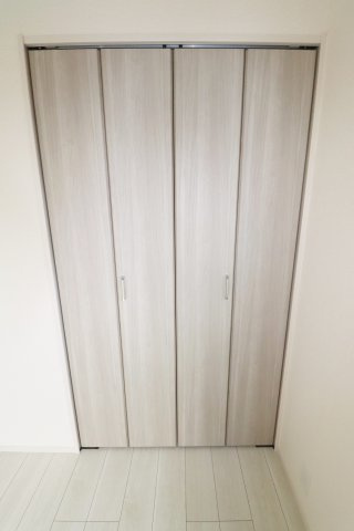 郡山市静町4期　　　　1号棟　　大成小学校、郡山第７中学区の収納