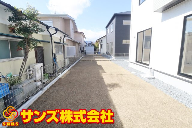 郡山市静町4期　　　　1号棟　　大成小学校、郡山第７中学区の庭