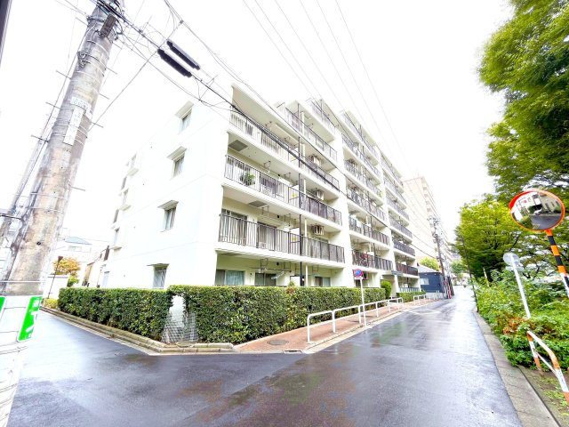 コスモ町屋の外観