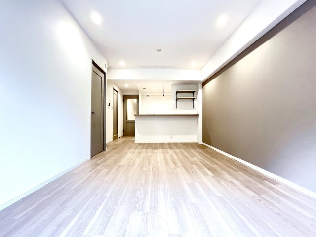 コスモ町屋の洋室