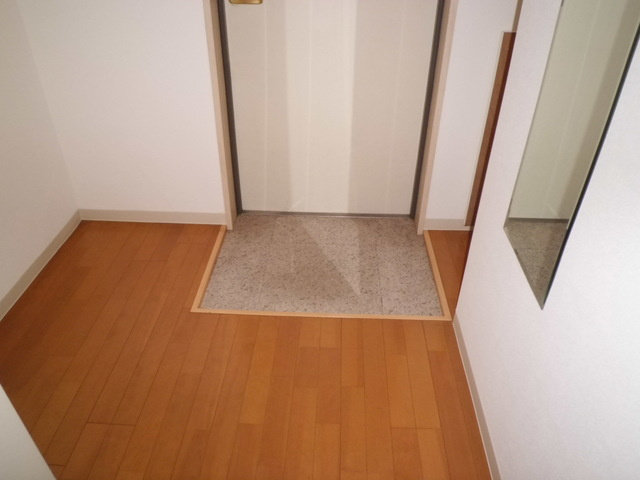 エスペランサ御影Ⅲの玄関