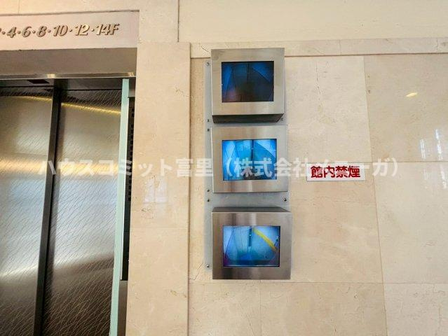 ライオンズガーデンシティ成田の防犯設備|エレベーター防犯カメラ