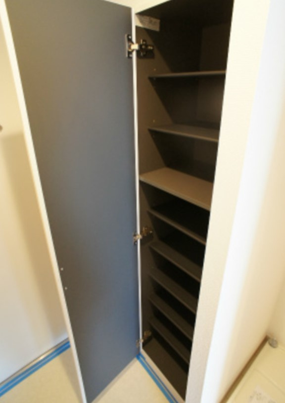 リブリ・与野の玄関|別部屋参考写真となります