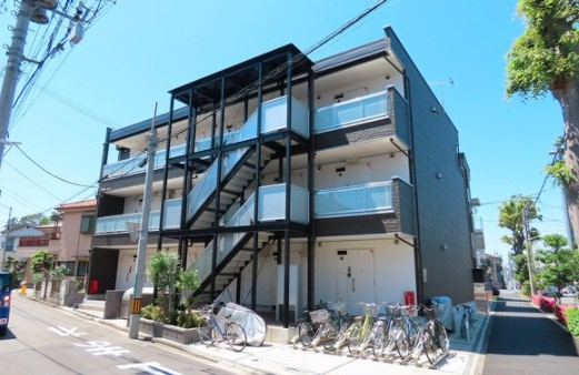 リブリ・与野のエントランス