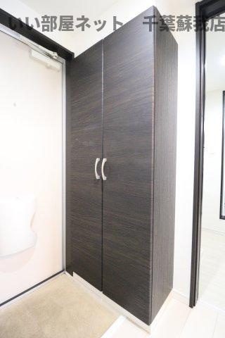 ロザリーヒルの収納|シューズボックス