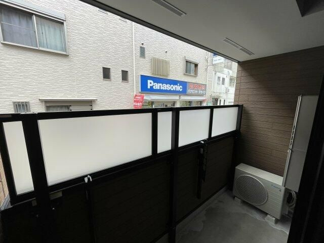 ＷｉｌｌｏｗＬａｎｅ（ウィーローレーン）のバルコニー