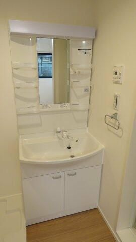 ＷｉｌｌｏｗＬａｎｅ（ウィーローレーン）の独立洗面台