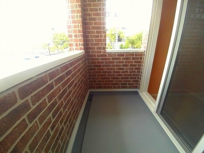 【バルコニー】 | ラ・クレール・メゾン | お洗濯にも便利なバルコニー付き