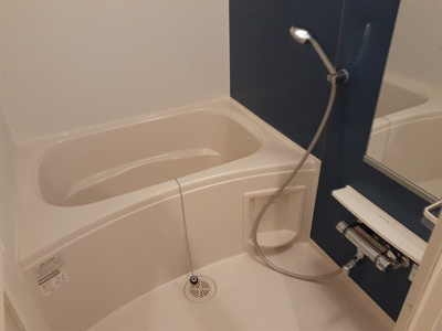 【浴室】 | ラ・クレール・メゾン | きれいなお風呂です