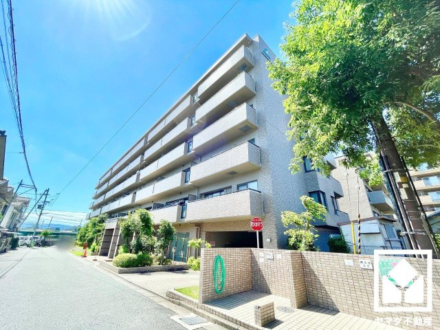 サーパス宇治木幡の外観