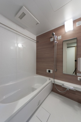 【浴室】 | 堀之内マンション | ※写真は同タイプ住戸です。