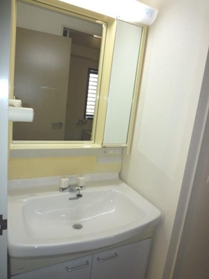 【洗面所】 | アーヴァイン山太