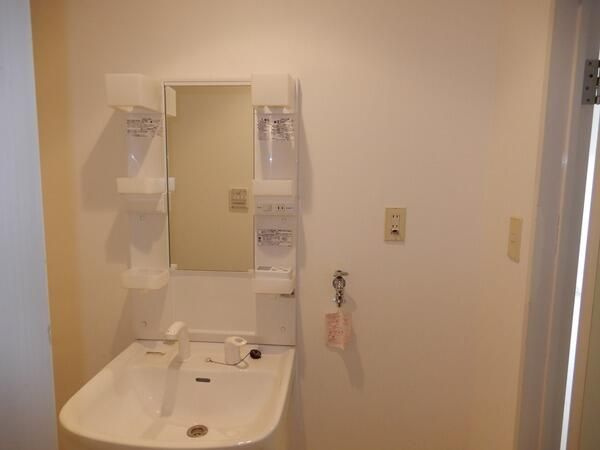 アーバンＳＴの洗面所