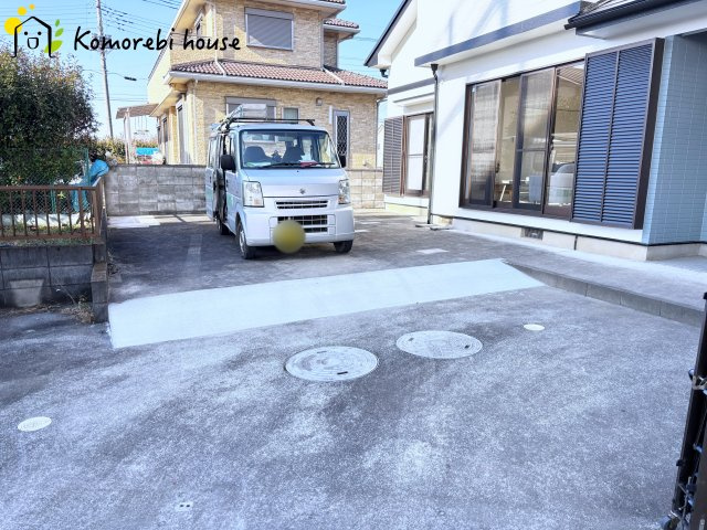川島町三保谷宿　中古一戸建ての駐車場|駐車場があります