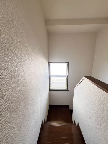 藤原台中町6丁目戸建の内装