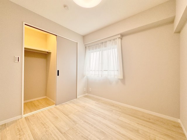 サンサーラ第2吾妻橋の洋室