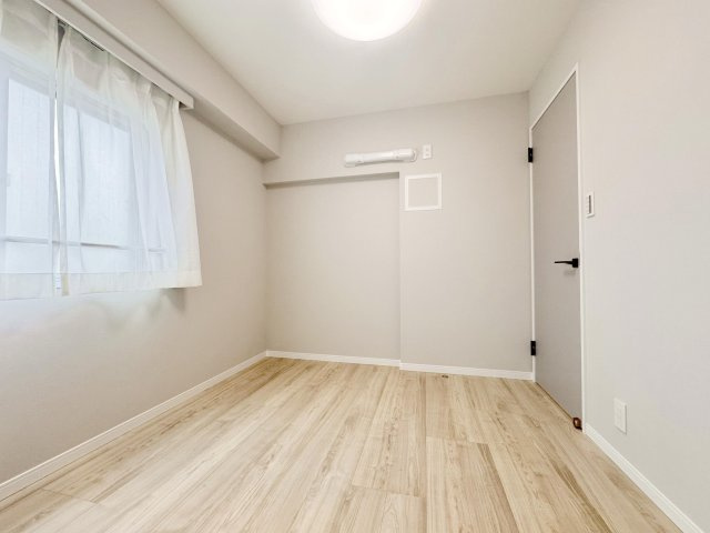 サンサーラ第2吾妻橋の洋室