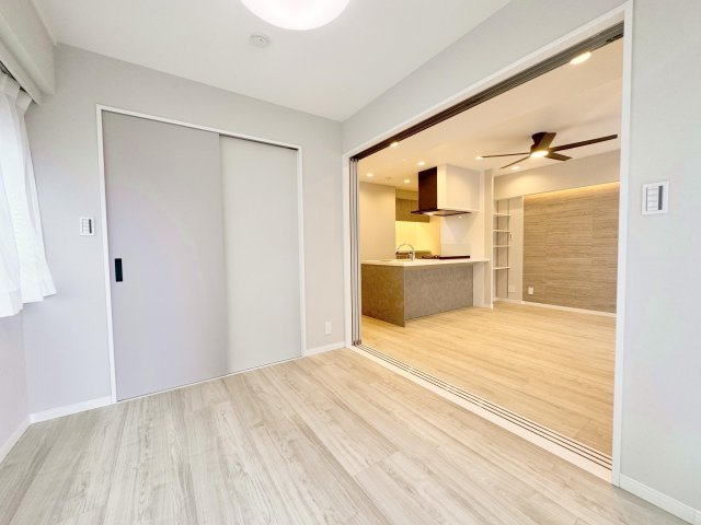 サンサーラ第2吾妻橋の洋室