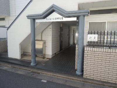 【エントランス】 | リュミエール石神井公園