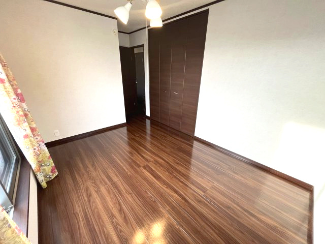 所沢市久米　中古戸建の洋室|ゆったりした洋室です