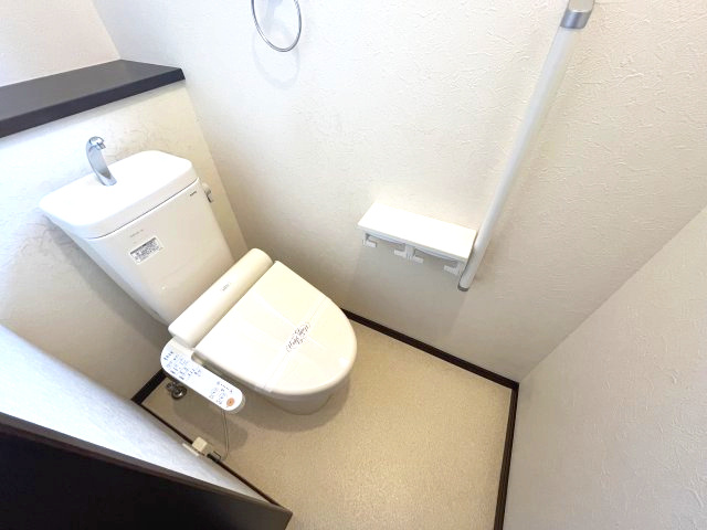 所沢市久米　中古戸建のトイレ|清潔感のあるトイレです