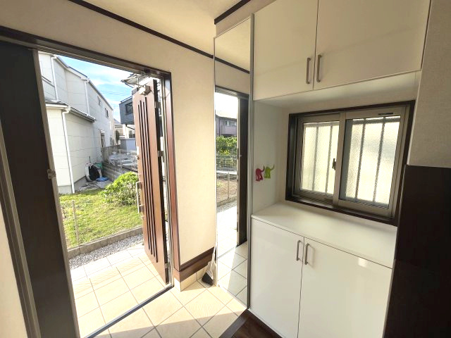 所沢市久米　中古戸建の玄関|毎日通る玄関はこちらです