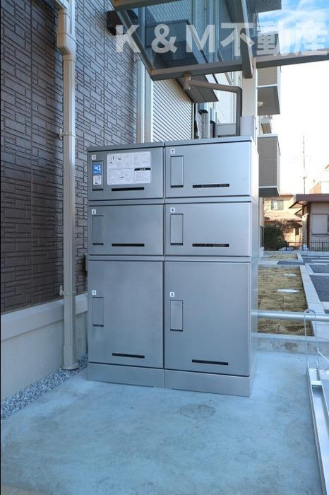 エスポワールのエントランス|ゆとりのあるエントランスです