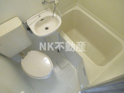 【浴室】 | ライラック小阪（河内小阪賃貸） | お風呂です