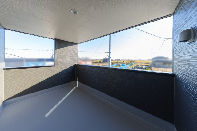 【バルコニー】 | 鈴鹿市池田町《2号棟》