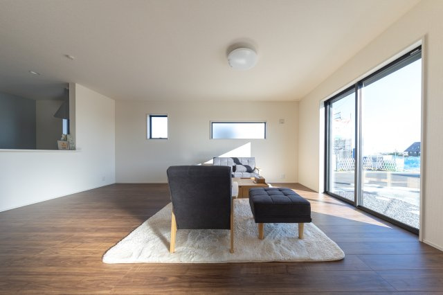 【居間・リビング】 | 鈴鹿市池田町《2号棟》