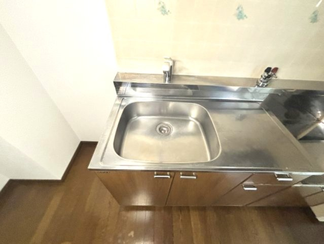 パセオ六甲　１０３号室のキッチン