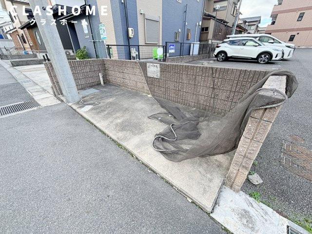キャトル・セゾンⅡ　　刈谷市近郊の賃貸はクラスホーム刈谷店の駐車場